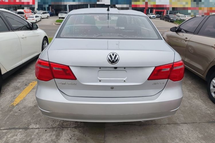 Used Volkswagen Jetta 2015 Zhuihui Edition 1.4L Manual Fashion Model Rear