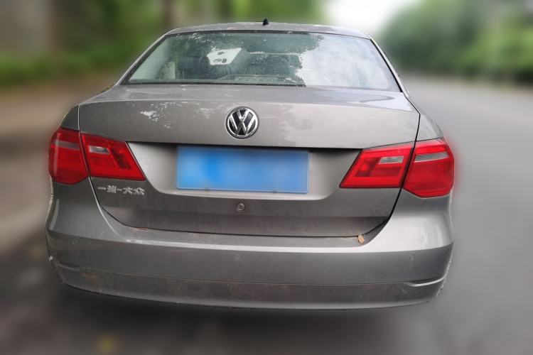 Used Volkswagen Jetta 2015 Zhuihui Edition 1.6L Manual Comfort Model Rear