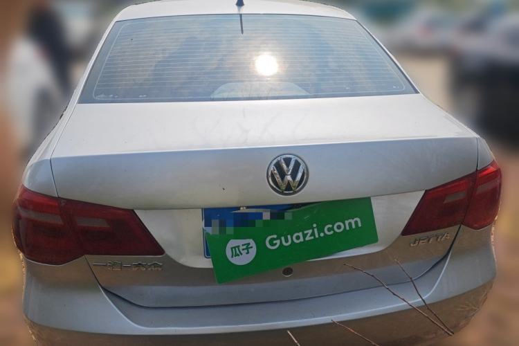 Used Volkswagen Jetta 2015 1.6L Automatic Fashion Model Rear