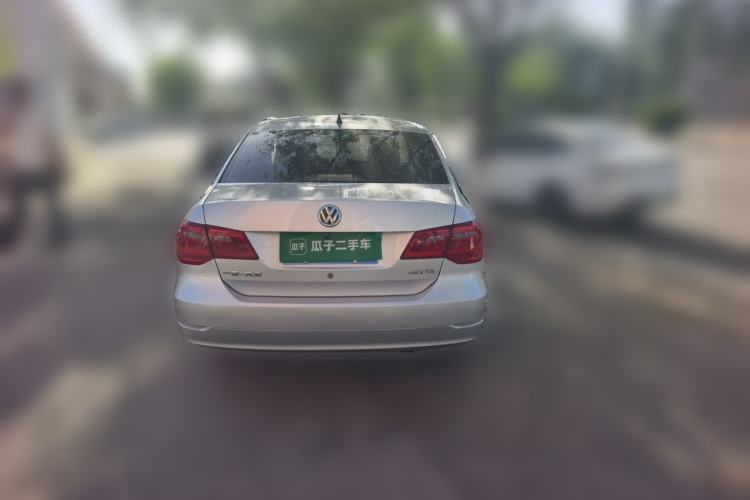 Used Volkswagen Jetta 2015 Zhuihui Edition 1.4L Manual Fashion Model Rear