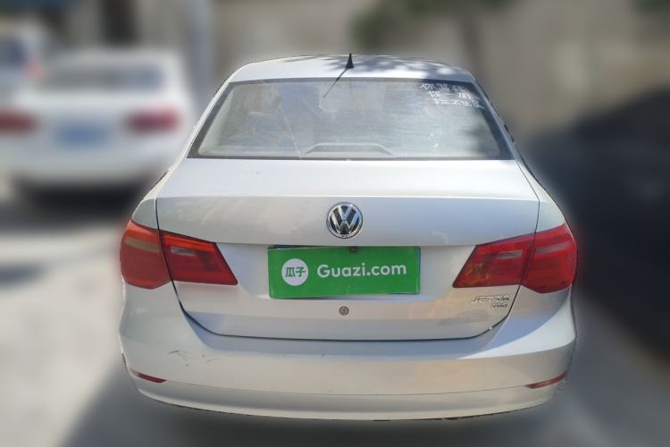 Used Volkswagen Jetta 2015 Value Edition 1.6L Manual Fashionable Style Rear