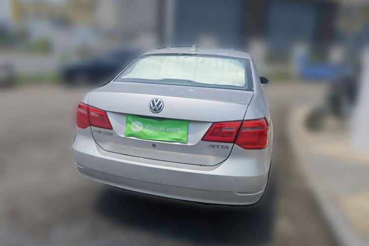 Used Volkswagen Jetta 2015 1.6L Manual Comfort Model Rear