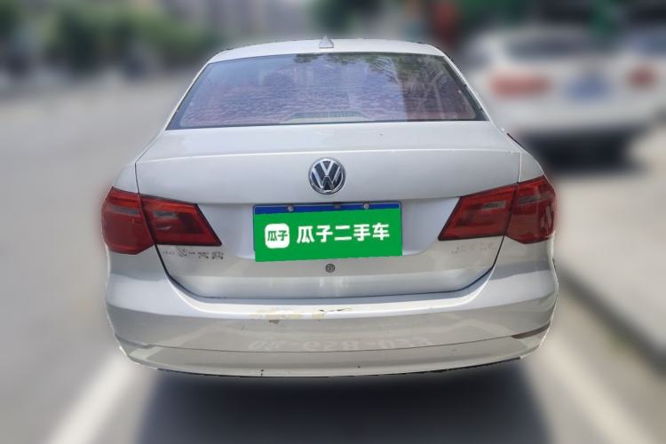 Used Volkswagen Jetta 2015 1.6L Manual Fashion Edition Rear