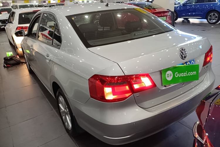 Used Volkswagen Jetta 2015 1.6L Automatic Comfort Model Rear Left 45 Deg