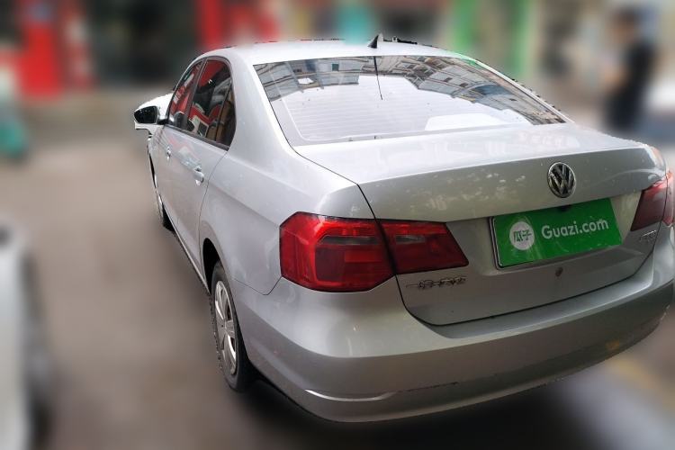 Used Volkswagen Jetta 2015 Value Edition 1.6L Manual Fashionable Style Rear Left 45 Deg
