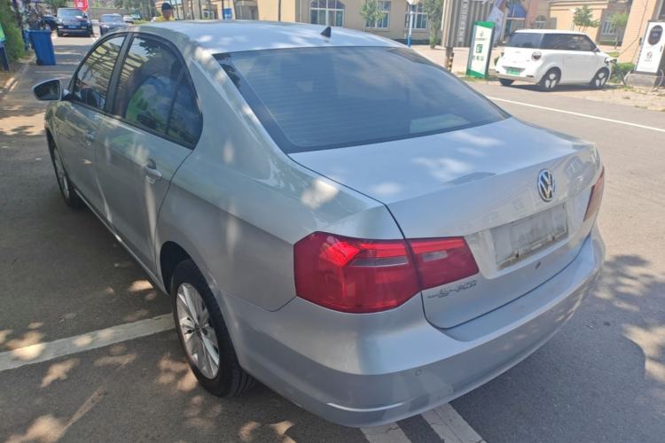 Used Volkswagen Jetta 2015 1.6L Manual Comfort Model Rear Left 45 Deg