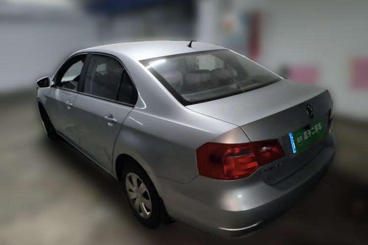 Used Volkswagen Jetta 2015 Zhuihui Edition 1.4L Manual Fashion Model Rear Left 45 Deg