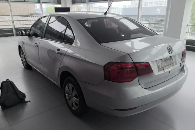 Used Volkswagen Jetta 2015 1.6L Automatic Fashion Model Rear Left 45 Deg