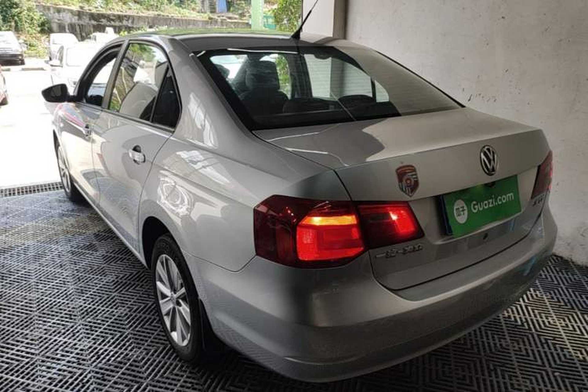Used Volkswagen Jetta 2015 1.4L Manual Comfort Model Rear Left 45 Deg