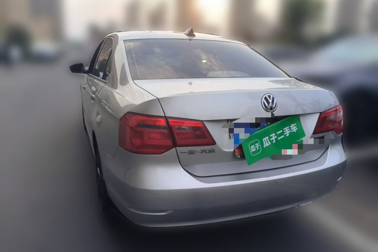 Used Volkswagen Jetta 2015 Zhuihui Edition 1.6L Manual Comfort Model Rear Left 45 Deg
