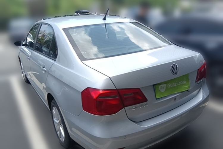 Used Volkswagen Jetta 2015 1.6L Manual Comfort Model Rear Left 45 Deg