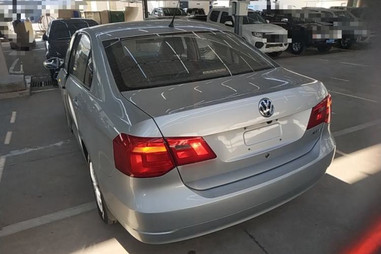 Used Volkswagen Jetta 2015 Zhuihui Edition 1.4L Manual Fashion Model Rear Left 45 Deg