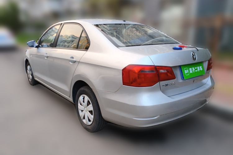 Used Volkswagen Jetta 2015 Zhuihui Edition 1.4L Manual Fashion Model Rear Left 45 Deg