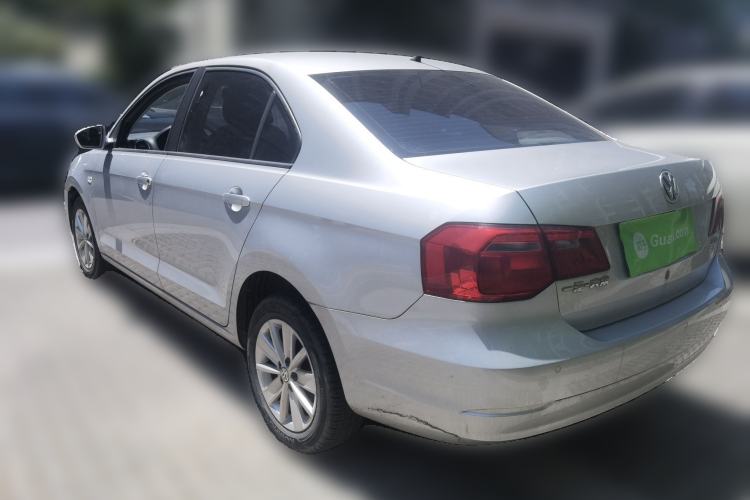Used Volkswagen Jetta 2015 1.6L Manual Comfort Model Rear Left 45 Deg