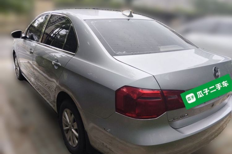 Used Volkswagen Jetta 2015 Zhuihui Edition 1.4L Manual Fashion Model Rear Left 45 Deg