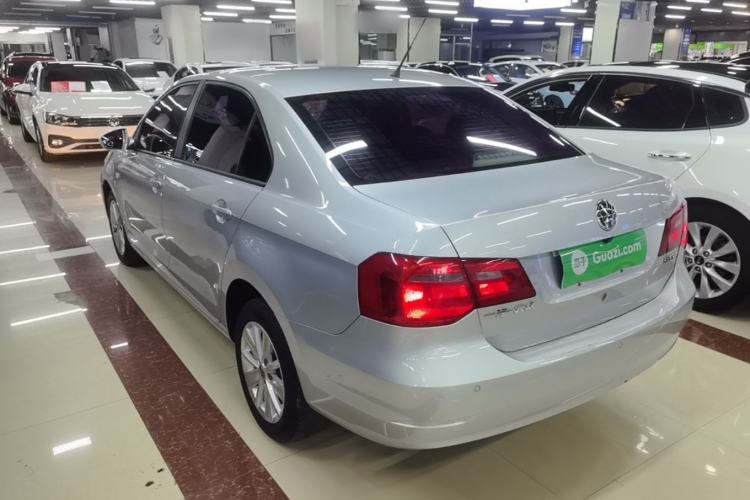Used Volkswagen Jetta 2015 Value Edition 1.6L Automatic Comfort Version Rear Left 45 Deg
