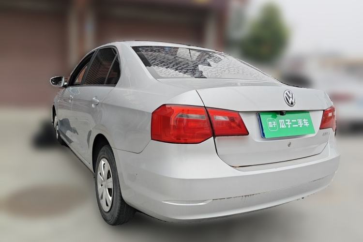 Used Volkswagen Jetta 2015 Zhuihui Edition 1.4L Manual Fashion Model Rear Left 45 Deg