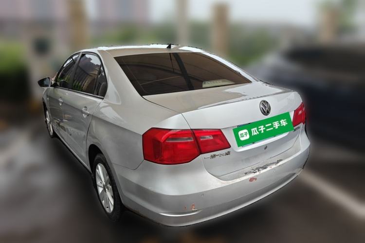 Used Volkswagen Jetta 2015 1.6L Manual Comfort Model Rear Left 45 Deg