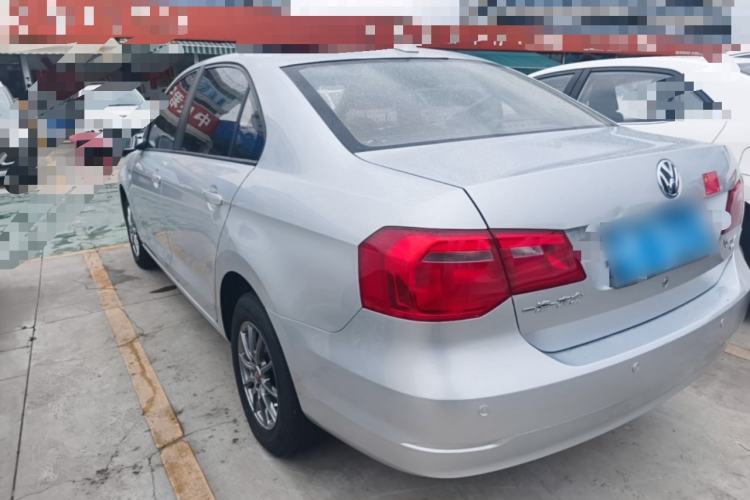 Used Volkswagen Jetta 2015 Value Edition 1.6L Manual Fashionable Style Rear Left 45 Deg
