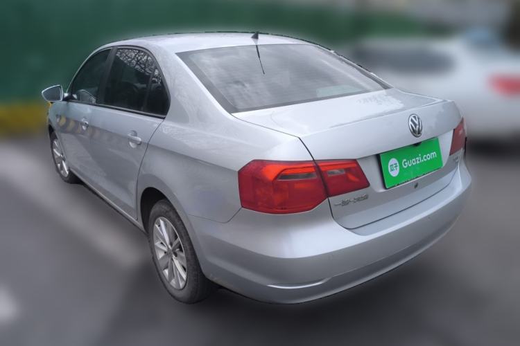 Used Volkswagen Jetta 2015 1.6L Manual Comfort Model Rear Left 45 Deg