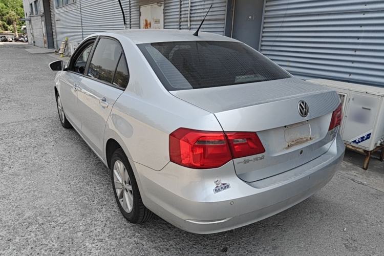 Used Volkswagen Jetta 2015 1.6L Manual Comfort Model Rear Left 45 Deg