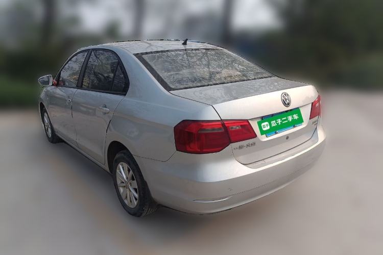Used Volkswagen Jetta 2015 Value Edition 1.6L Manual Fashionable Style Rear Left 45 Deg