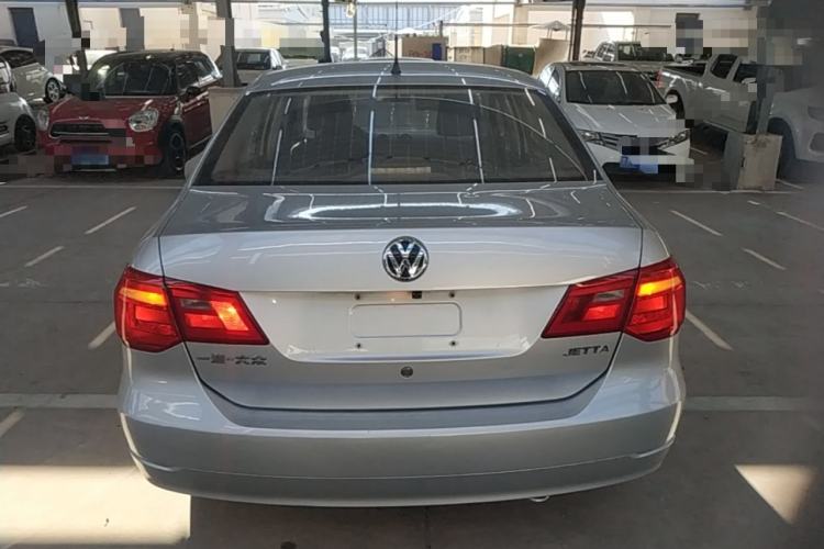 Used Volkswagen Jetta 2015 Zhuihui Edition 1.4L Manual Fashion Model Rear