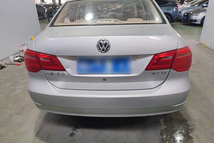 Used Volkswagen Jetta 2015 1.4L Manual Fashion Model Rear