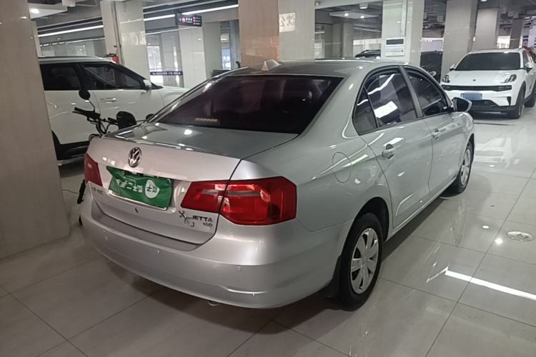Used Volkswagen Jetta 2015 Value Edition 1.6L Manual Fashionable Style Rear Right 45 Deg