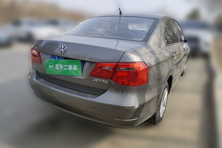 Used Volkswagen Jetta 2015 1.6L Manual Fashion Edition Rear Right 45 Deg