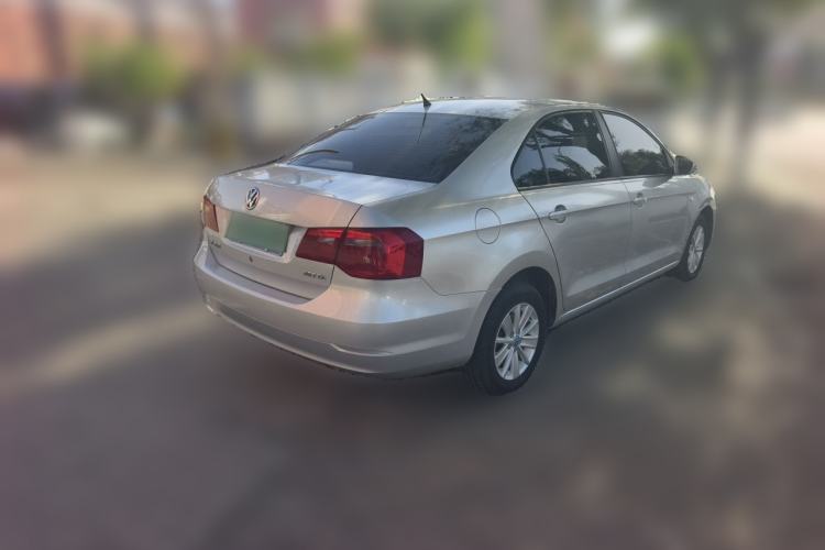 Used Volkswagen Jetta 2015 Zhuihui Edition 1.4L Manual Fashion Model Rear Right 45 Deg