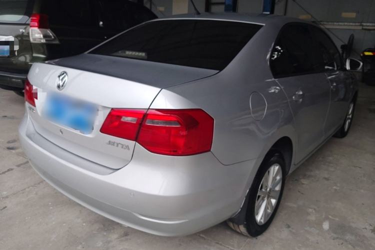 Used Volkswagen Jetta 2015 1.6L Automatic Comfort Model Rear Right 45 Deg