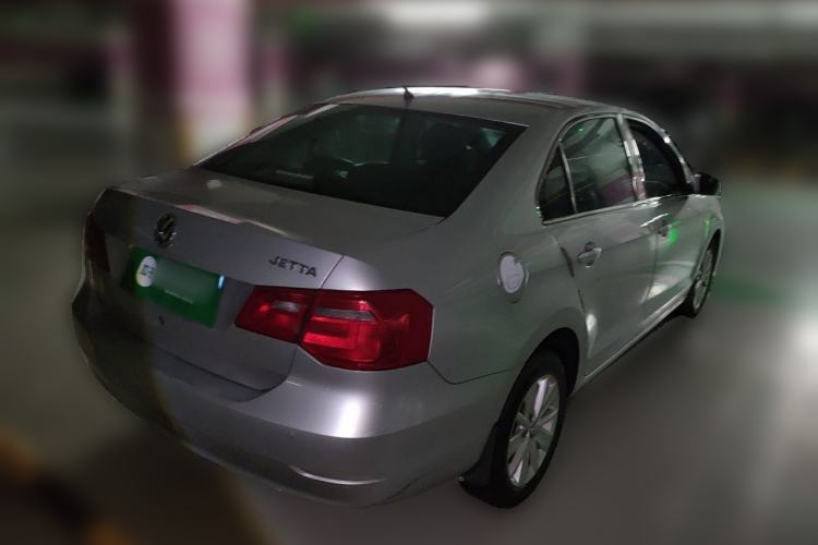 Used Volkswagen Jetta 2015 Value Edition 1.6L Automatic Comfort Version Rear Right 45 Deg