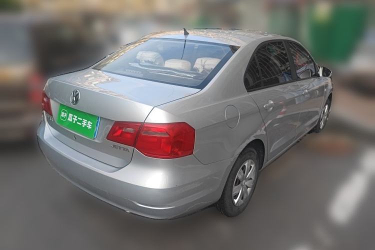 Used Volkswagen Jetta 2015 Value Edition 1.6L Automatic Fashion Version Rear Right 45 Deg