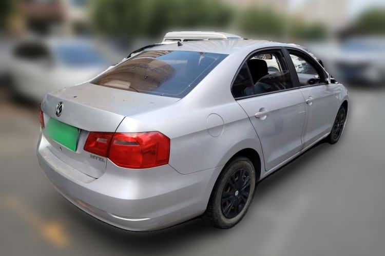 Used Volkswagen Jetta 2015 Value Edition 1.6L Manual Fashionable Style Rear Right 45 Deg