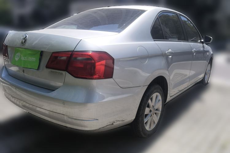 Used Volkswagen Jetta 2015 1.6L Manual Comfort Model Rear Right 45 Deg