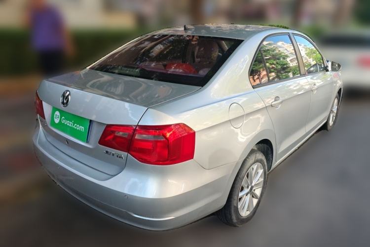 Used Volkswagen Jetta 2015 1.6L Manual Comfort Model Rear Right 45 Deg