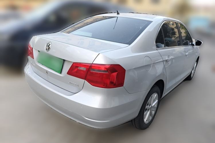 Used Volkswagen Jetta 2015 Zhuihui Edition 1.6L Manual Comfort Model Rear Right 45 Deg