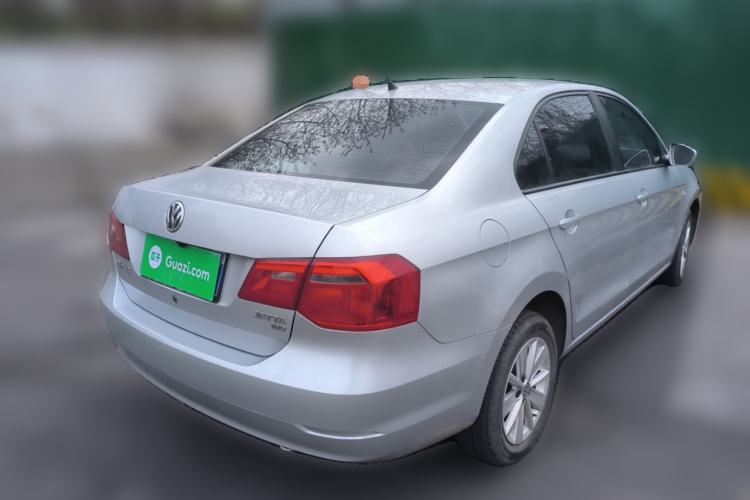 Used Volkswagen Jetta 2015 1.6L Manual Comfort Model Rear Right 45 Deg