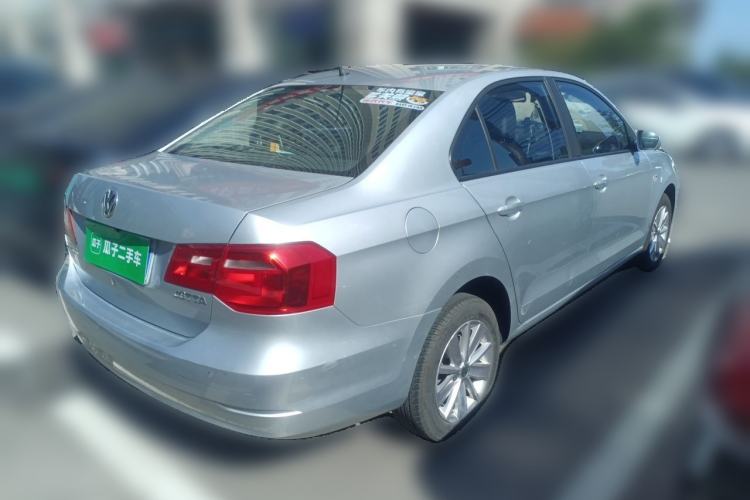 Used Volkswagen Jetta 2015 1.6L Manual Comfort Model Rear Right 45 Deg