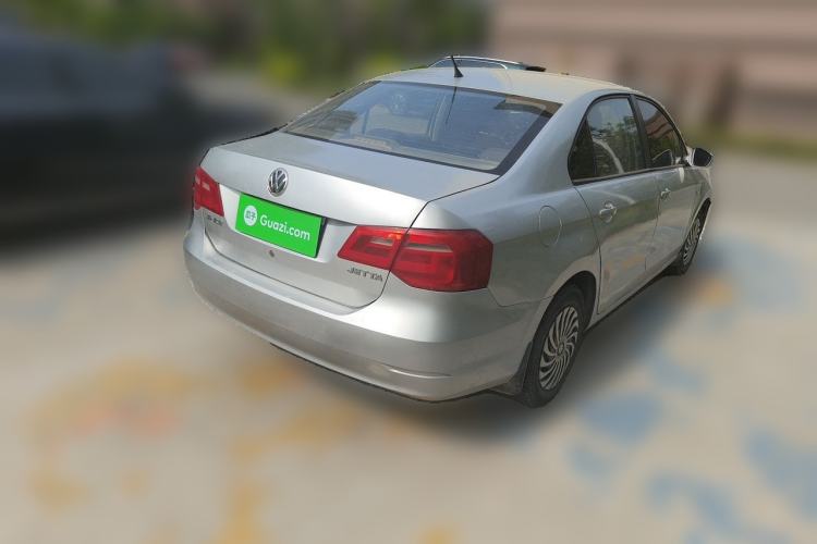 Used Volkswagen Jetta 2015 Zhuihui Edition 1.4L Manual Fashion Model Rear Right 45 Deg