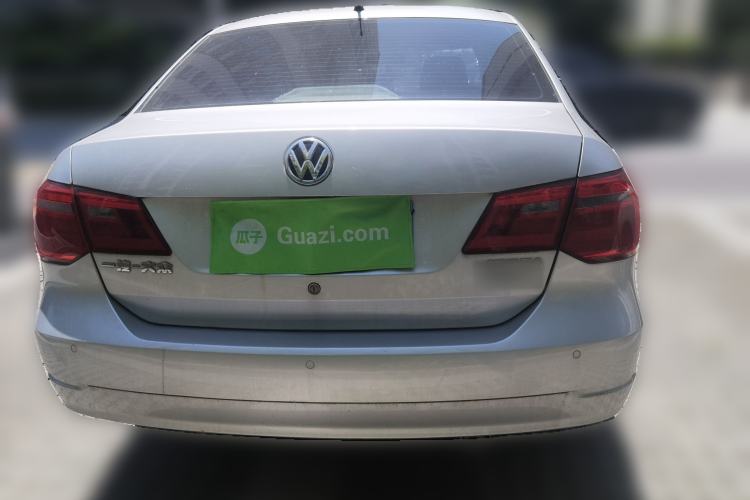 Used Volkswagen Jetta 2015 1.6L Manual Comfort Model Rear