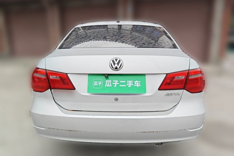 Used Volkswagen Jetta 2015 Zhuihui Edition 1.4L Manual Fashion Model Rear