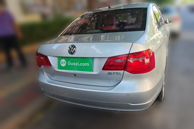 Used Volkswagen Jetta 2015 1.6L Manual Comfort Model Rear