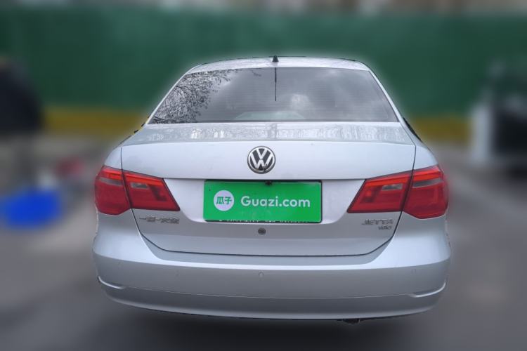 Used Volkswagen Jetta 2015 1.6L Manual Comfort Model Rear