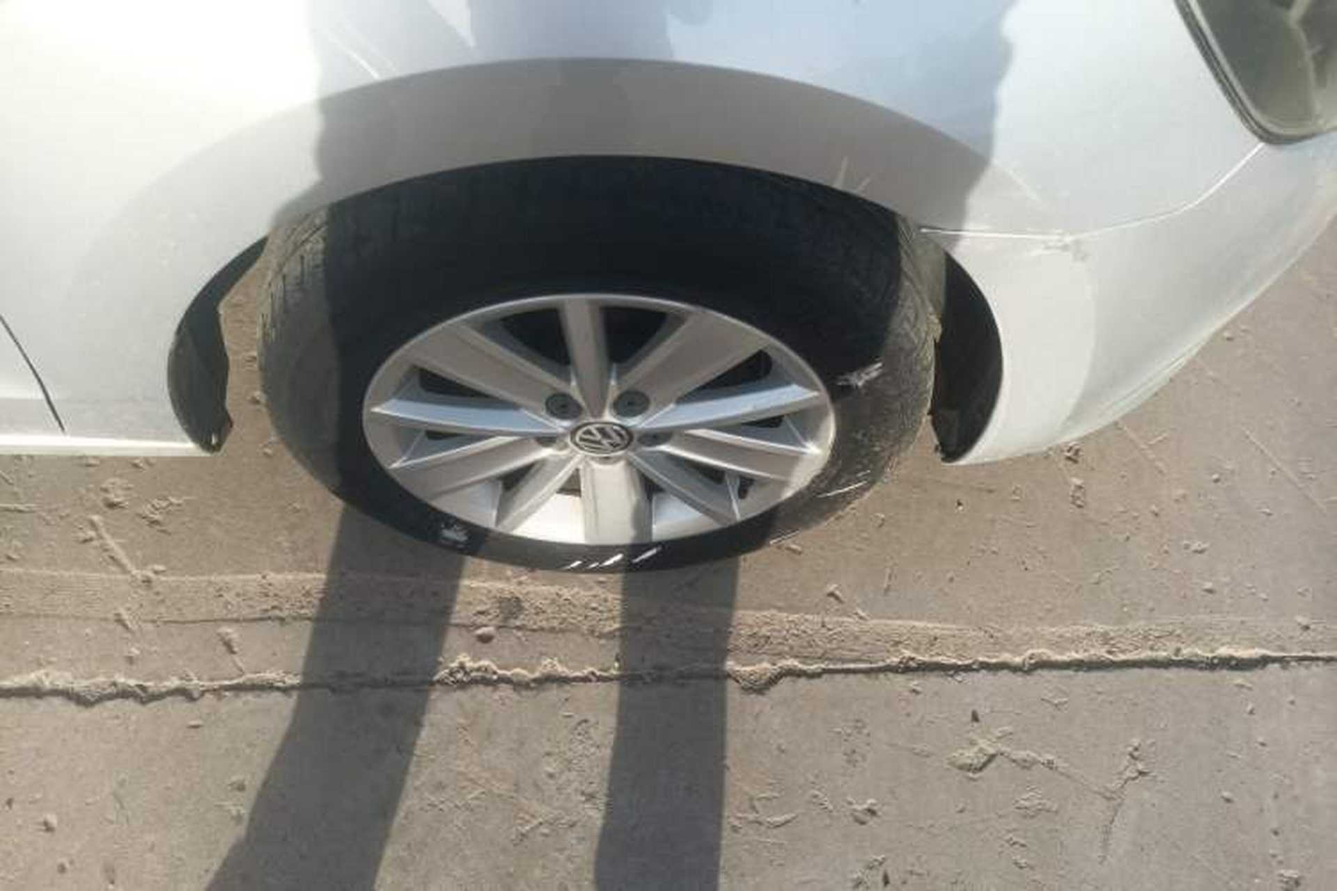 Used Volkswagen Jetta 2015 Zhihui Edition 1.4L Manual Comfort Model Right Front Wheel Hub
