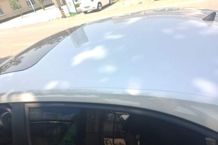Used Volkswagen Jetta 2015 1.6L Manual Comfort Model Roof