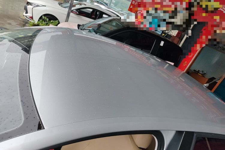 Used Volkswagen Jetta 2015 1.6L Manual Fashion Edition Roof