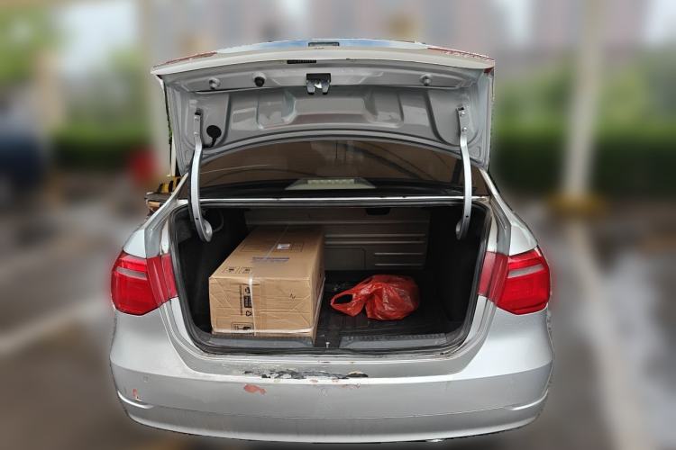 Used Volkswagen Jetta 2015 1.6L Manual Comfort Model Trunk