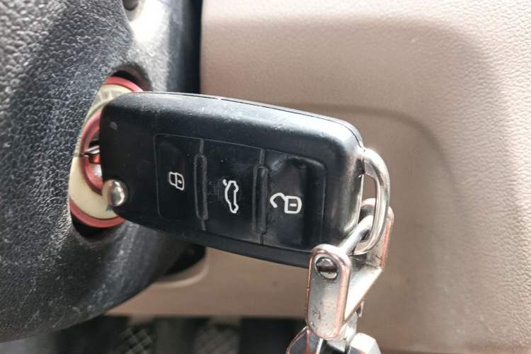 Used Volkswagen Jetta 2015 1.4L Manual Comfort Model Vehicle Key